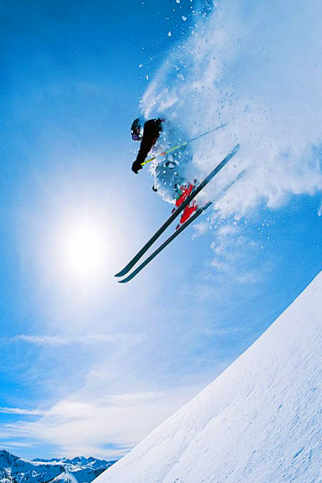 Skiing Wallpaper
