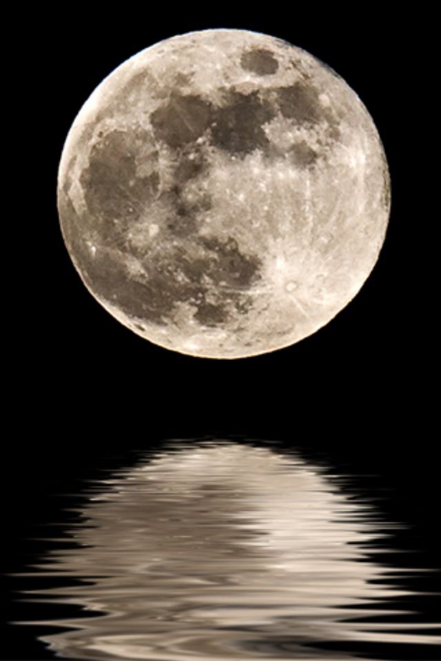 Iphone Moon Wallpaper