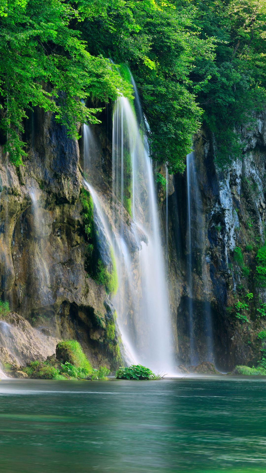 Waterfalls iPhone Wallpaper HD