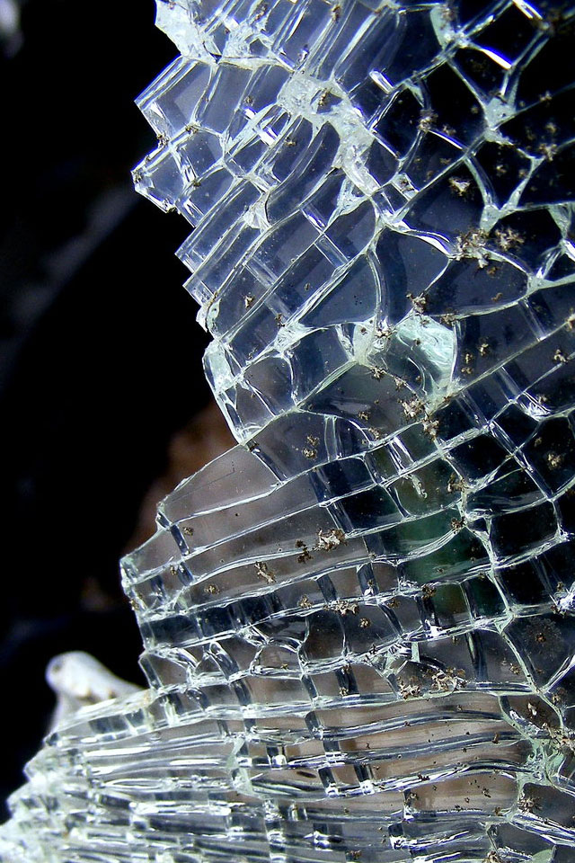 Broken Glass Wallpaper