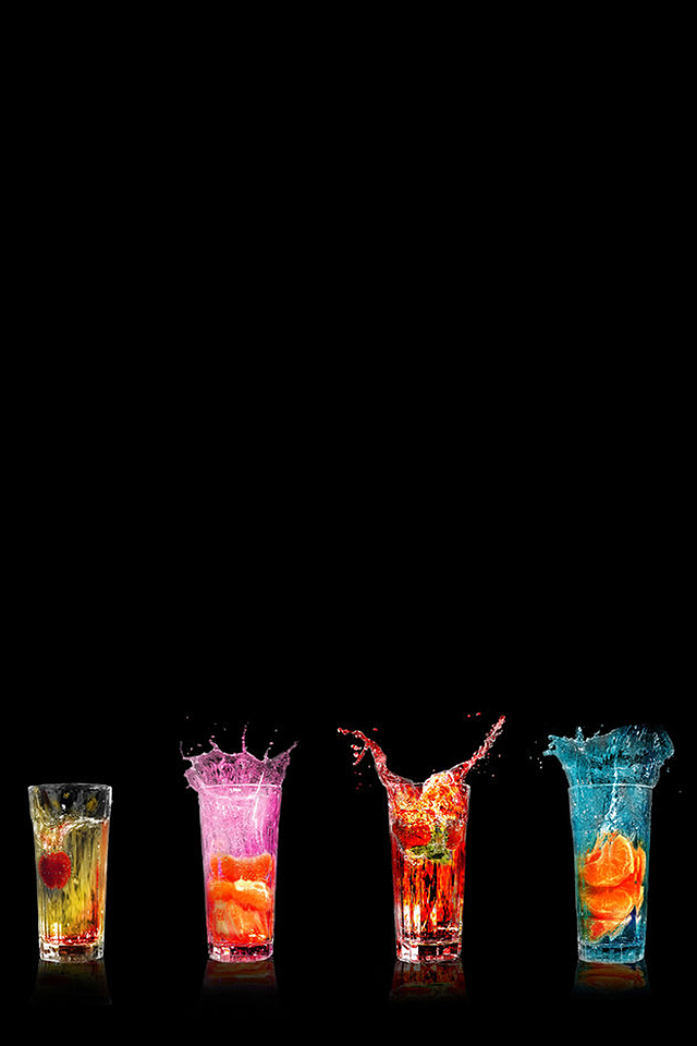 Drinks Splash Wallpaper