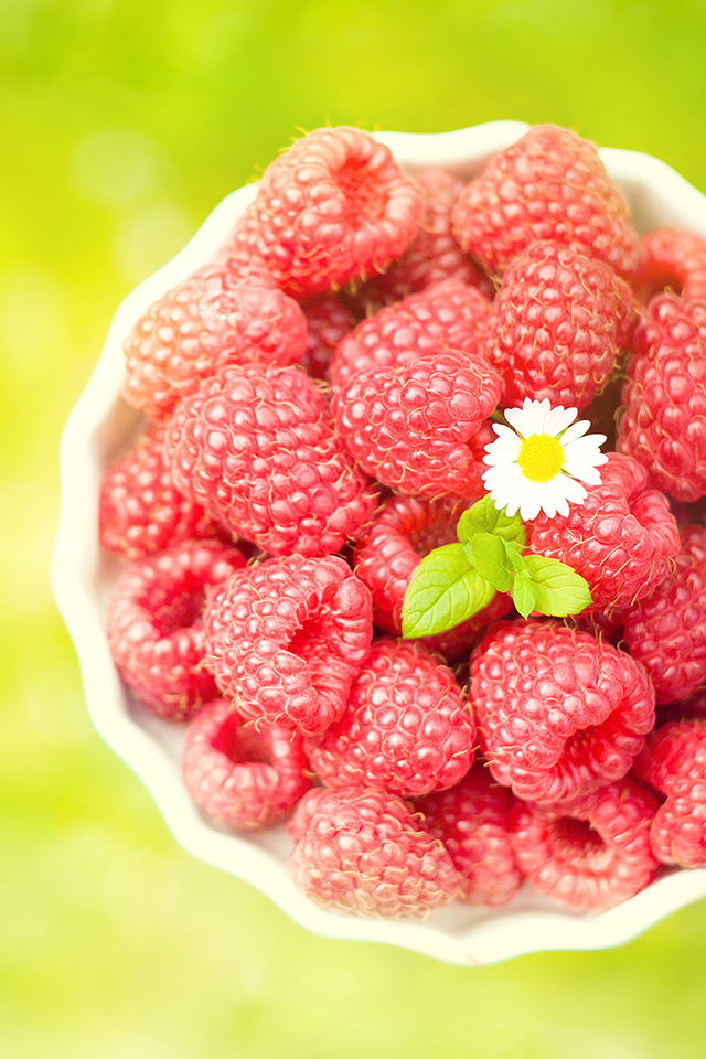 Raspberries Wallpaper