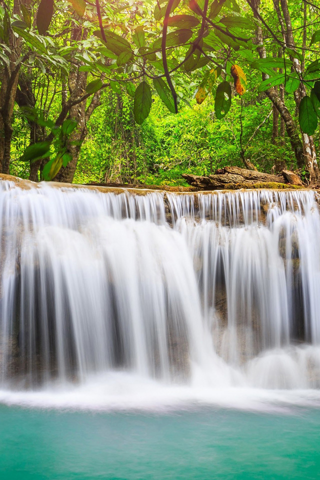 Mini Waterfalls Wallpaper