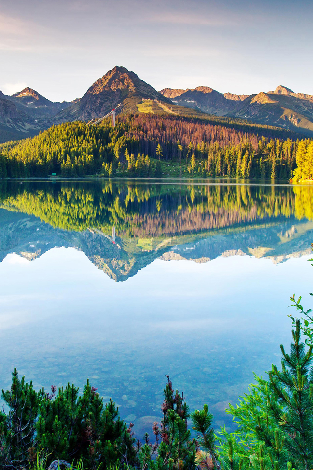 Lake and Mountains Wallpaper