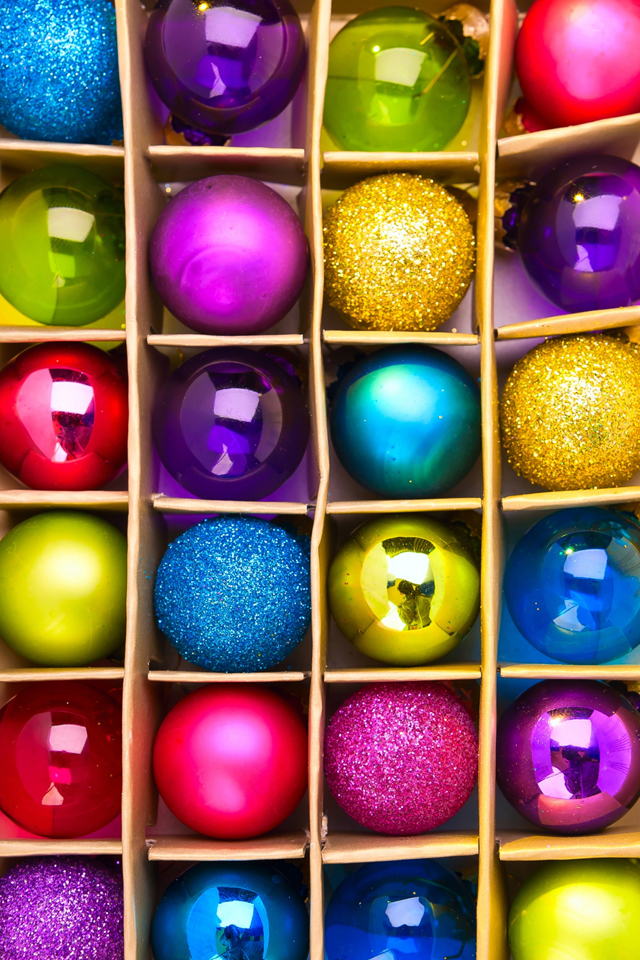 Christmas Ornaments Wallpaper