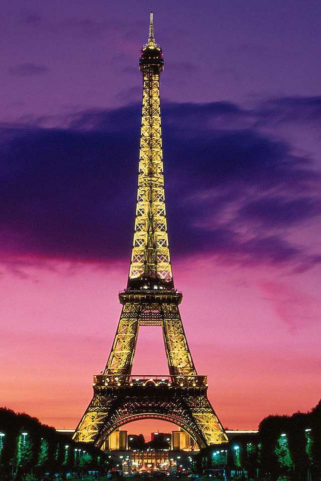 Eiffel Tower Wallpaper