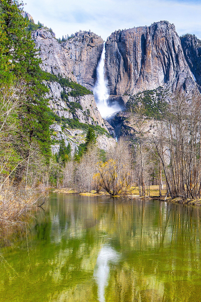 Waterfall Wallpaper