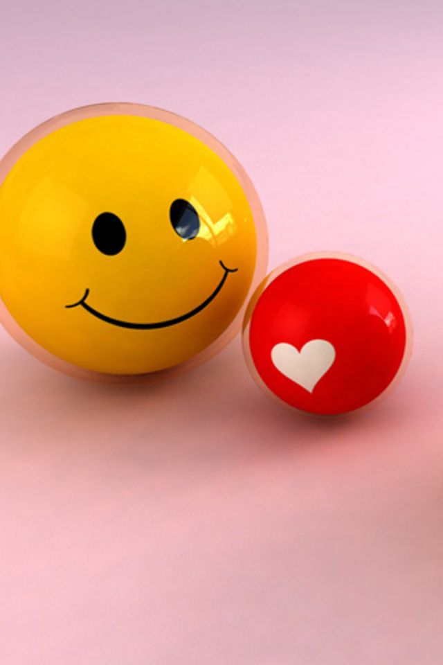 Smiley Love Wallpaper