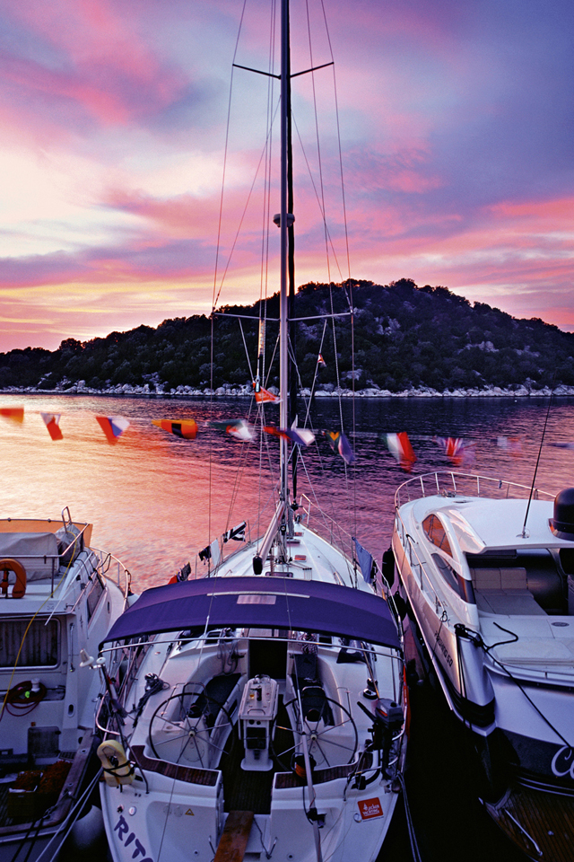 Boats and Sunset Wallpaper