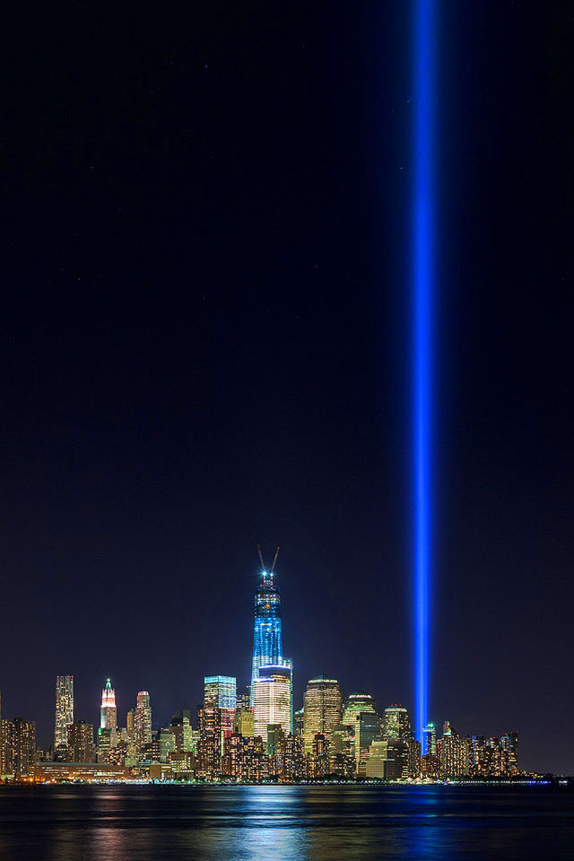 Tribute in Light Wallpaper